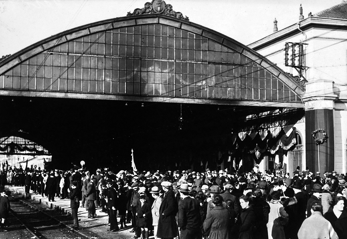 Convoglio funebre della regina Margherita di Savoia