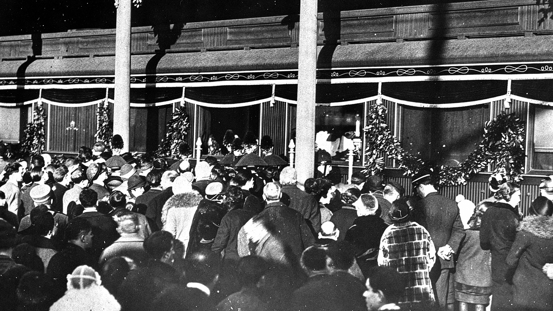 Convoglio funebre della regina Margherita di Savoia